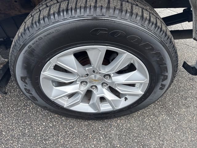 Used 2021 Chevrolet Silverado 1500 Custom w/ LPO, Dark Essentials Package image 26