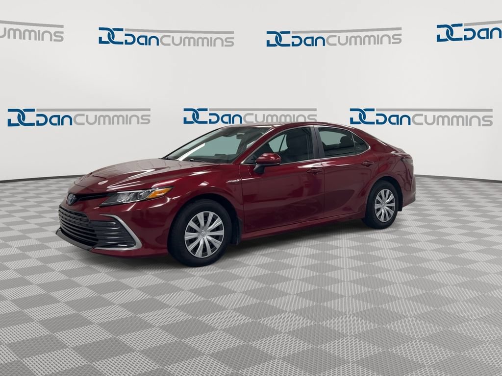 Used 2021 Toyota Camry LE FWD image 4