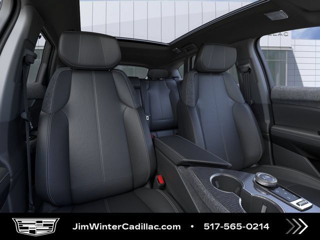 New 2027 Cadillac Optiq Luxury w/ LPO, Floor Liner Package AWD/4WD image 16