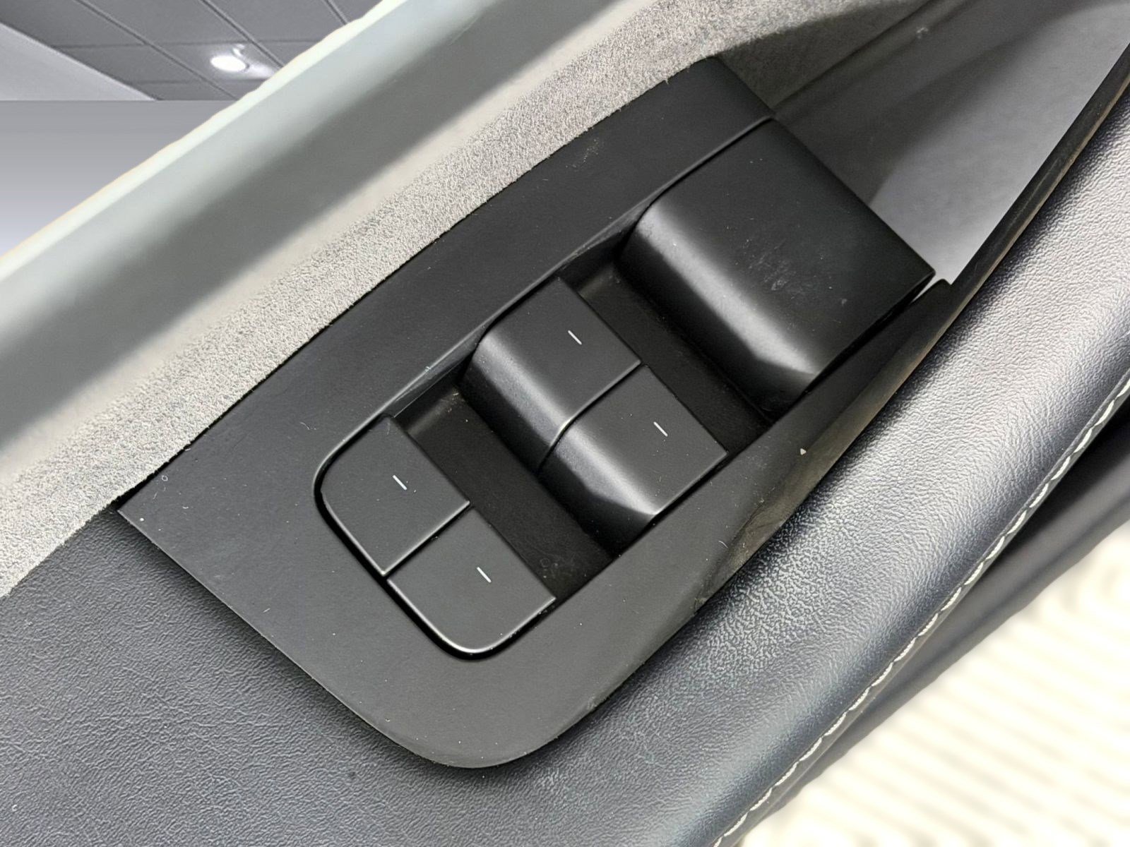 Used 2021 Tesla Model 3 Long Range image 12