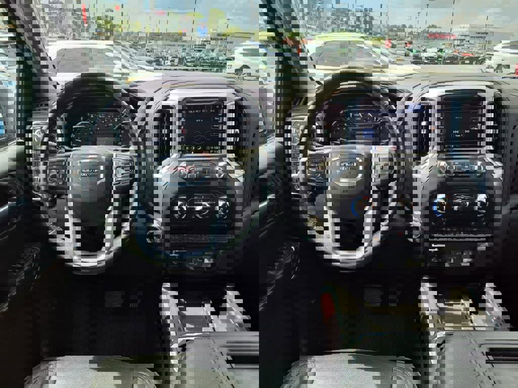 Used 2020 GMC Sierra 1500 SLT w/ SLT Premium Package image 9