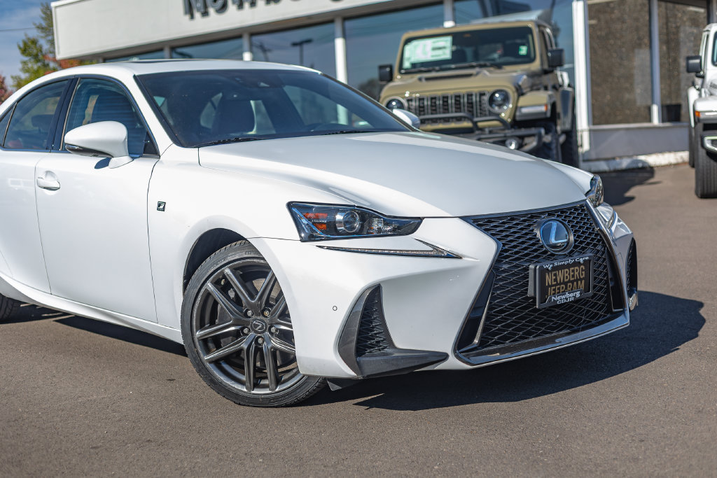 Used 2018 Lexus IS 350 AWD image 3