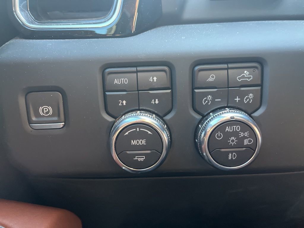 Used 2023 GMC Sierra 1500 Denali Ultimate image 20