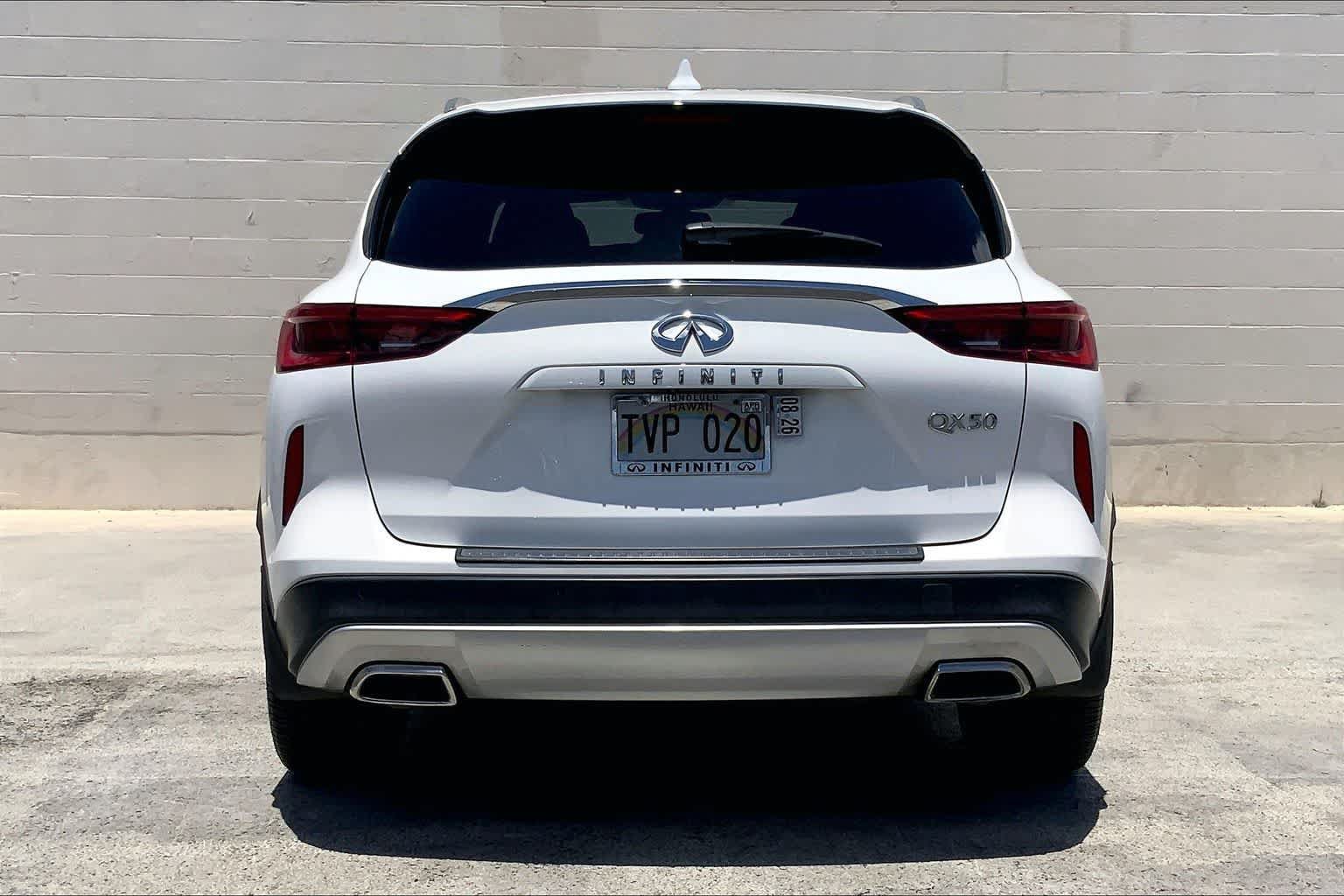 Used 2019 INFINITI QX50 Essential w/ Sensory Package FWD image 5