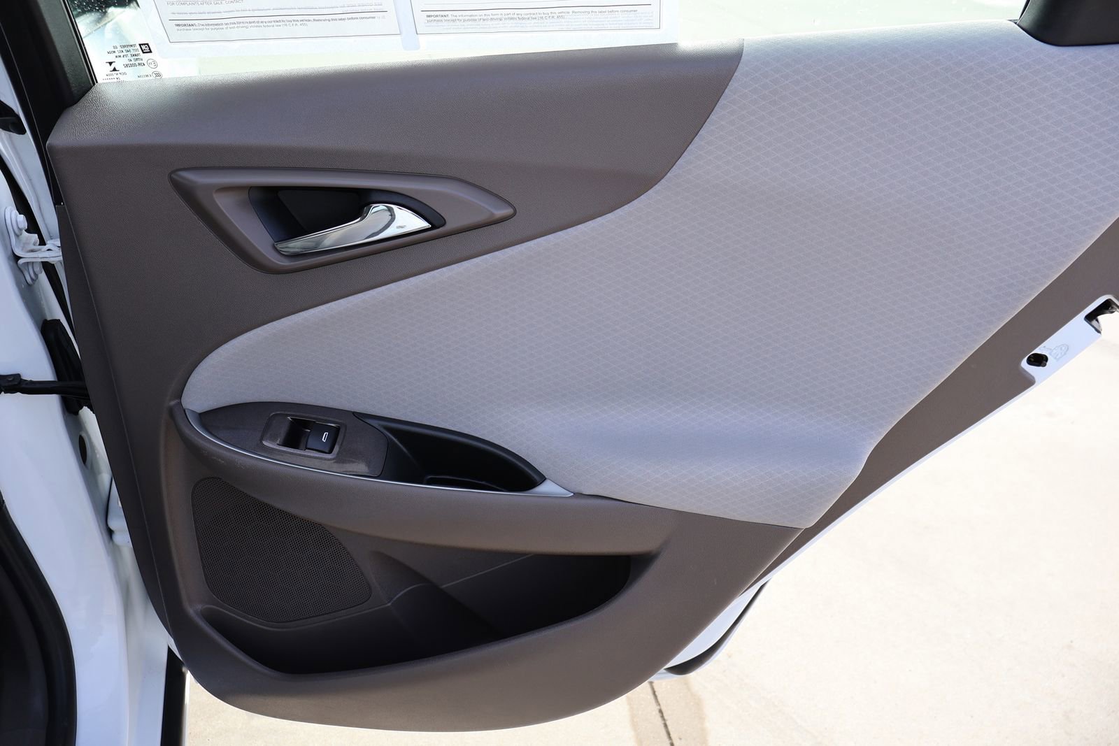 Used 2025 Chevrolet Malibu LT image 14