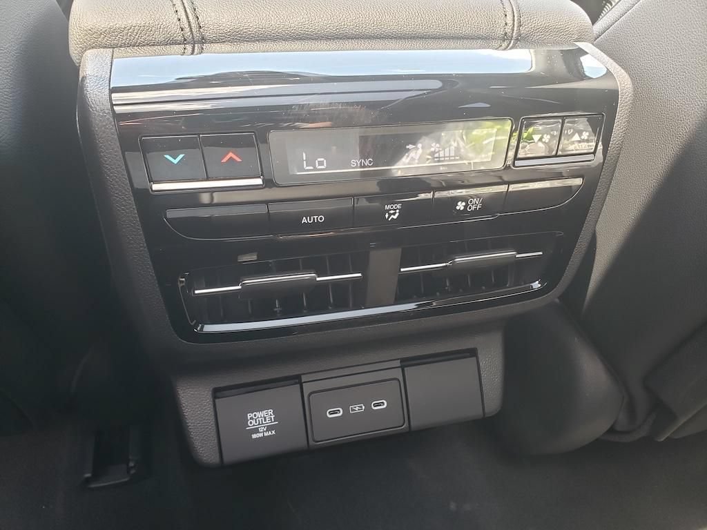 New 2026 Acura MDX SH-AWD image 7