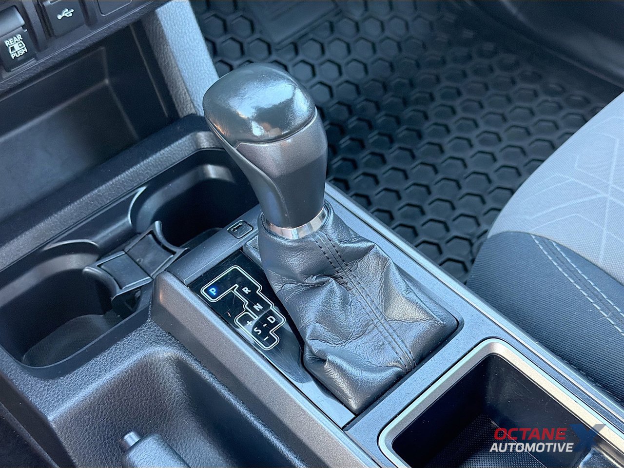 Used 2021 Toyota Tacoma TRD Sport image 17
