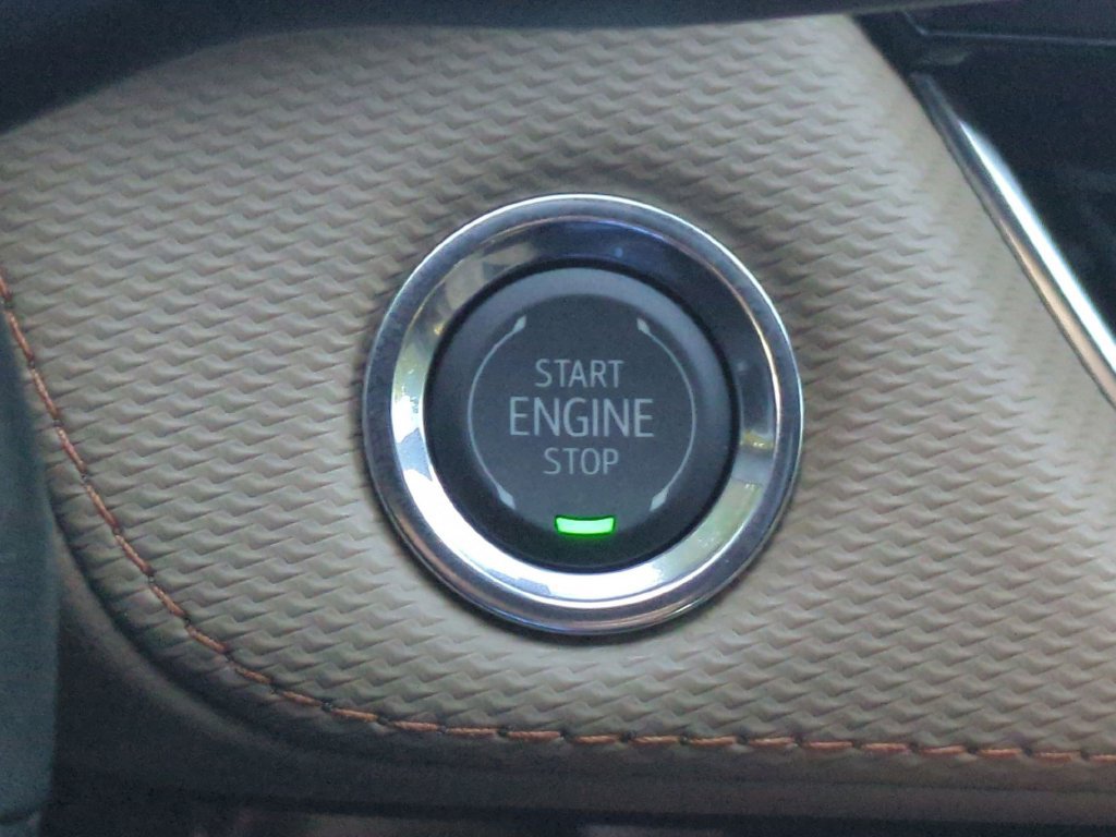 New 2027 Chevrolet Equinox ACTIV w/ Convenience Package III FWD image 27