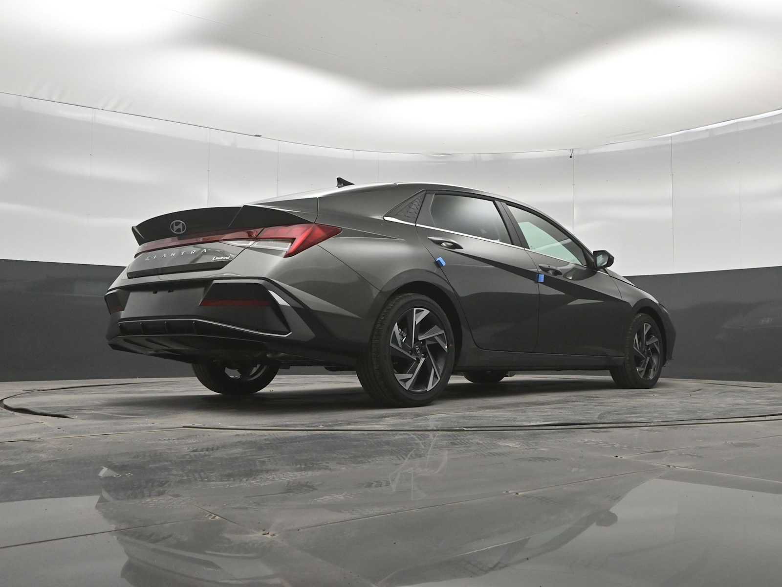 New 2026 Hyundai Elantra Limited FWD image 42