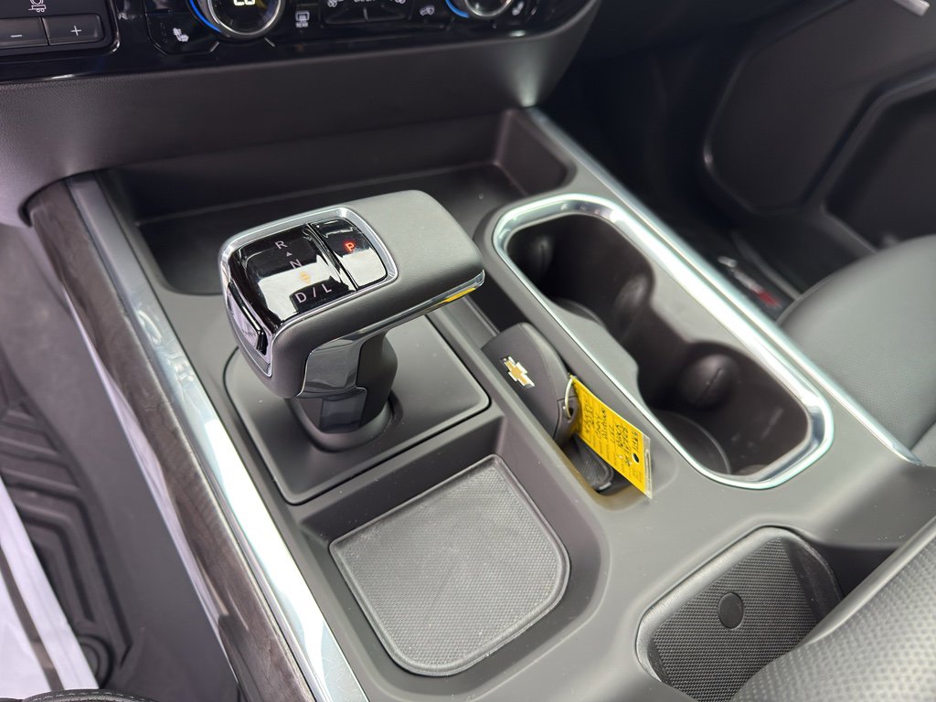 Used 2025 Chevrolet Silverado 1500 LTZ w/ Z71 Off-Road Package image 16