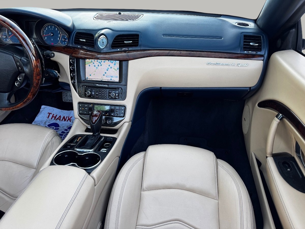 Used 2013 Maserati GranTurismo Sport RWD image 21
