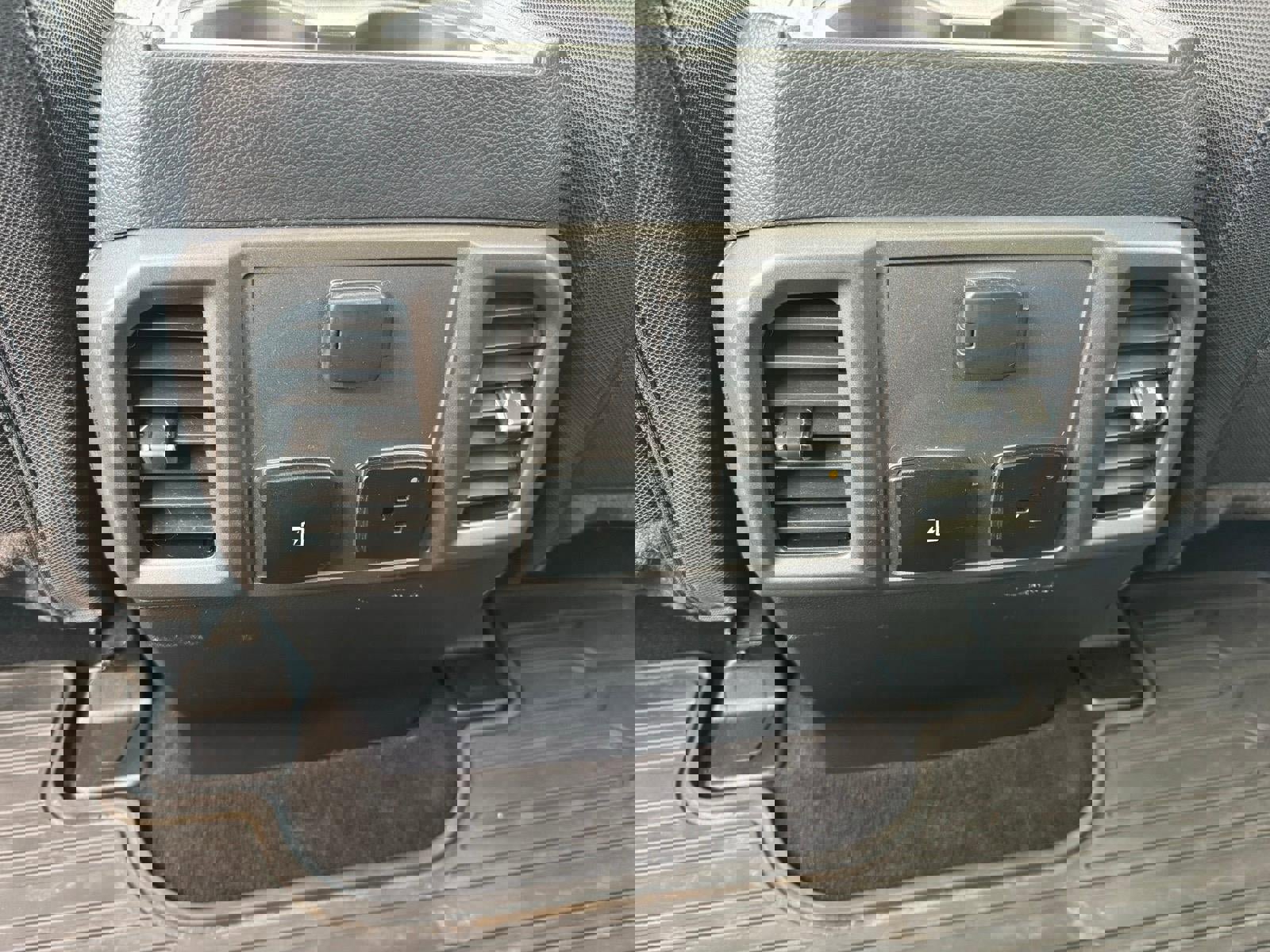 Used 2020 Ford F150 XLT w/ Equipment Group 302A Luxury image 8