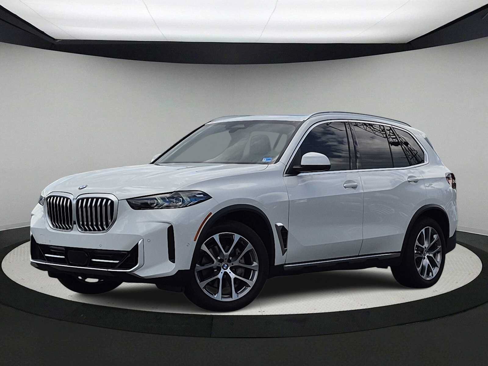 Used 2024 BMW X5 xDrive40i w/ Premium Package AWD/4WD video 1