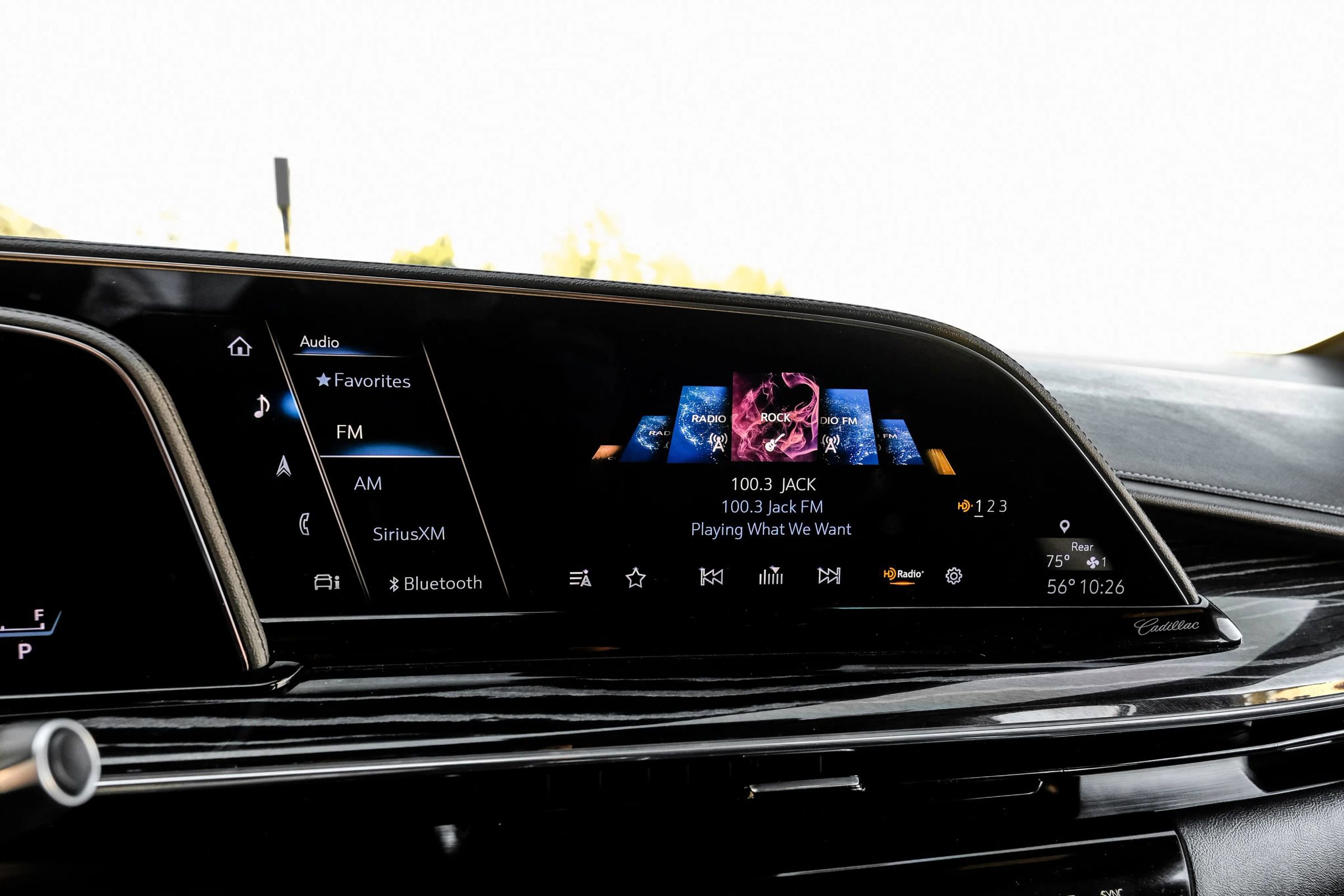 Used 2022 Cadillac Escalade ESV Sport w/ Touring Package AWD/4WD image 33
