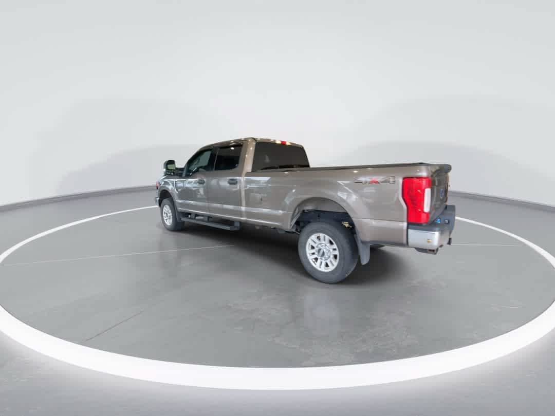 Used 2018 Ford F250 XLT AWD/4WD image 6