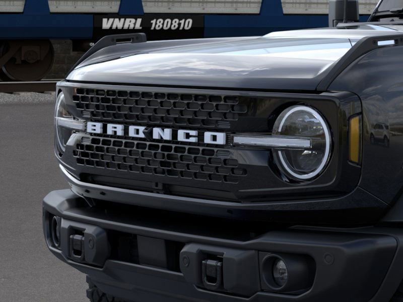 New 2026 Ford Bronco Badlands image 19