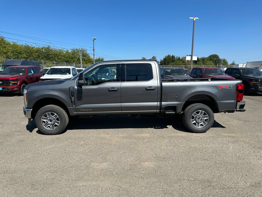 New 2026 Ford F250 Lariat w/ FX4 Off-Road Package AWD/4WD image 3