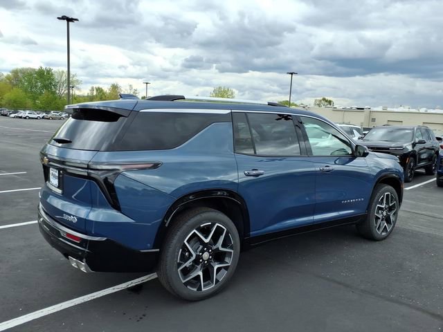 New 2026 Chevrolet Traverse High Country w/ LPO, Floor Liner Package AWD/4WD image 3