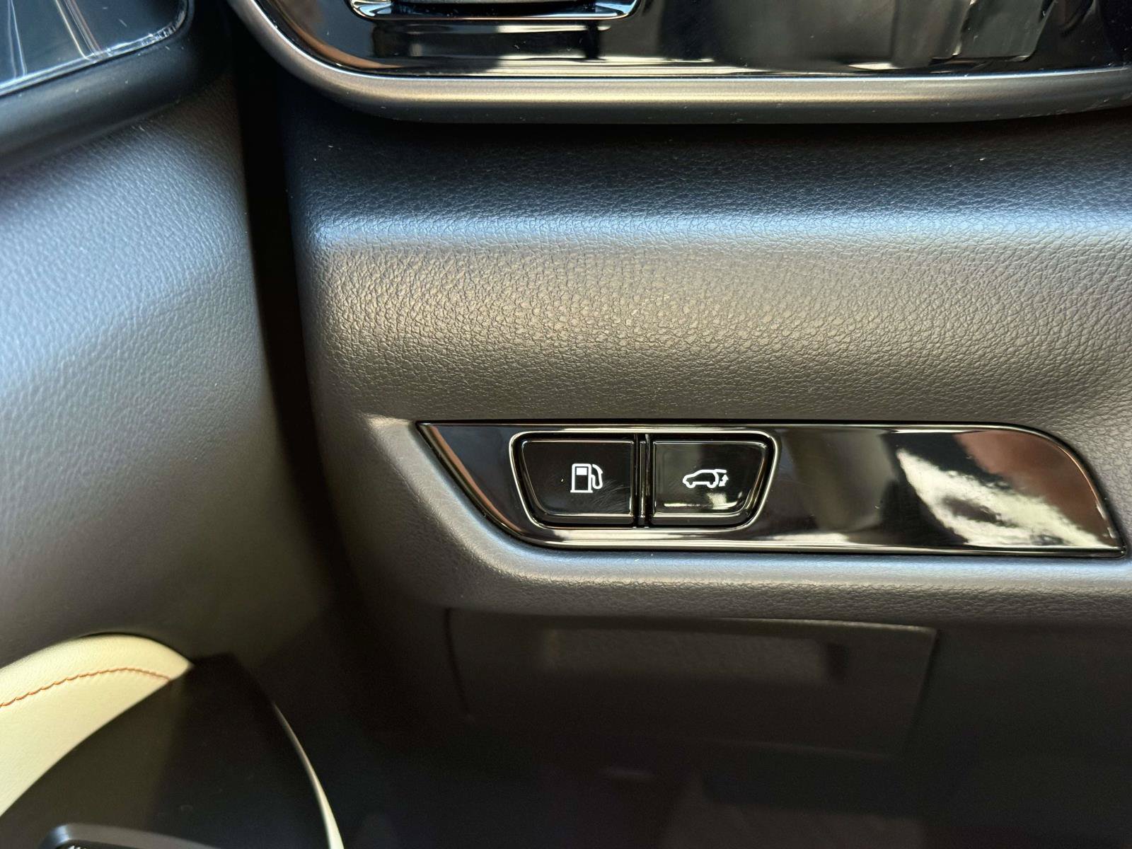 Used 2024 Lexus NX 350h AWD image 22