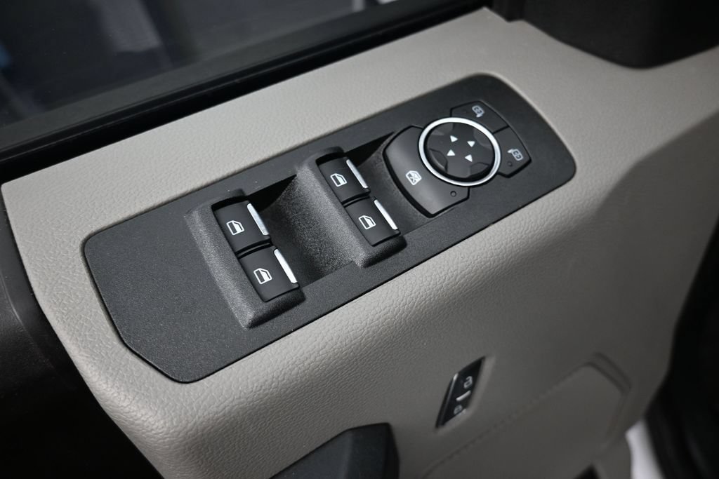 Used 2019 Ford F150 XL w/ Equipment Group 101A Mid AWD/4WD image 14