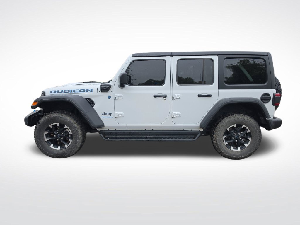 Used 2024 Jeep Wrangler Unlimited Rubicon 4xe w/ Convenience Group AWD/4WD image 2