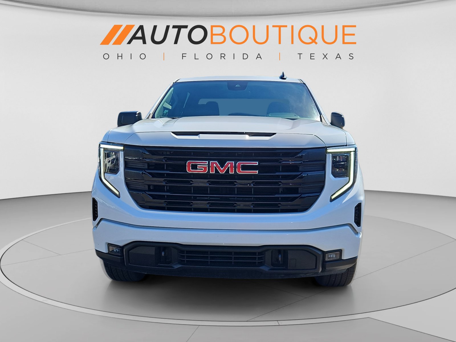 Used 2025 GMC Sierra 1500 Elevation AWD/4WD image 8