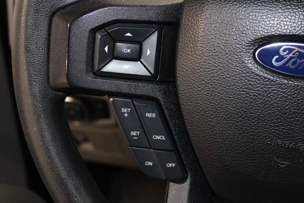 Used 2016 Ford F150 XLT image 33