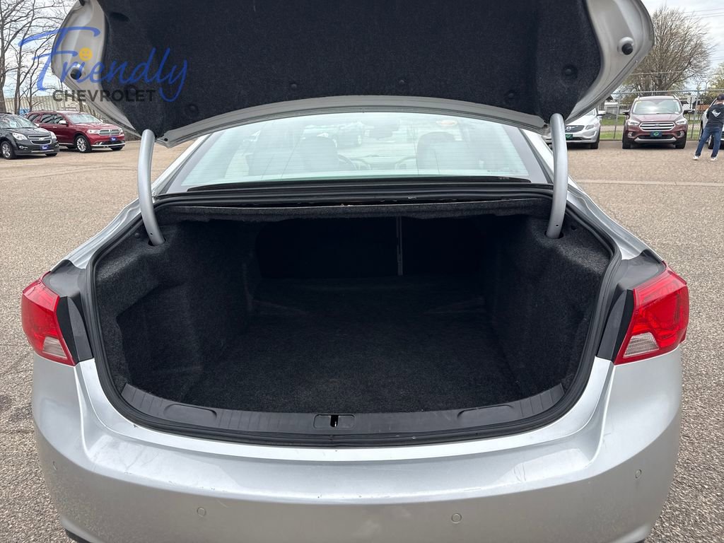 Used 2017 Chevrolet Impala Premier FWD image 11