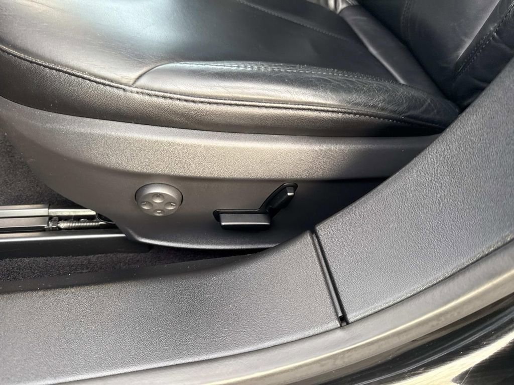 Used 2014 Tesla Model S image 20