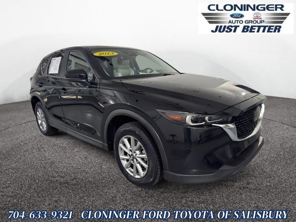 Used 2023 MAZDA CX-5 AWD 2.5 S w/ Preferred Package image 1