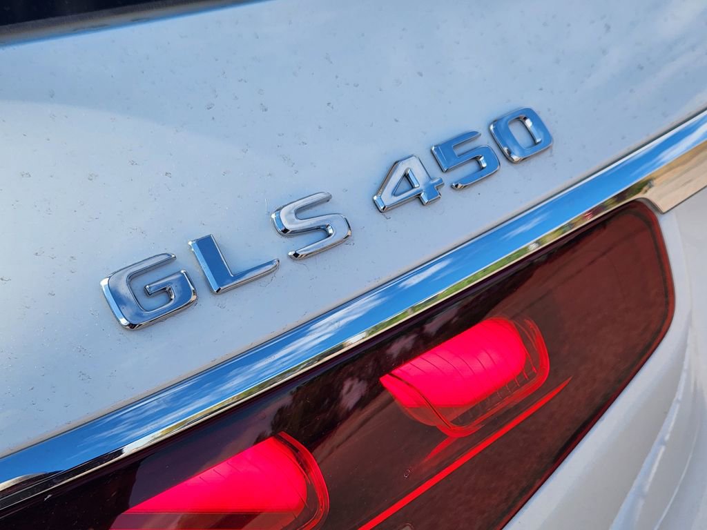 New 2026 Mercedes-Benz GLS 450 4MATIC image 11