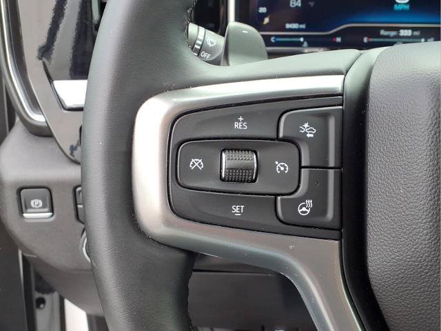 Used 2025 Chevrolet Silverado 1500 LTZ AWD/4WD image 16