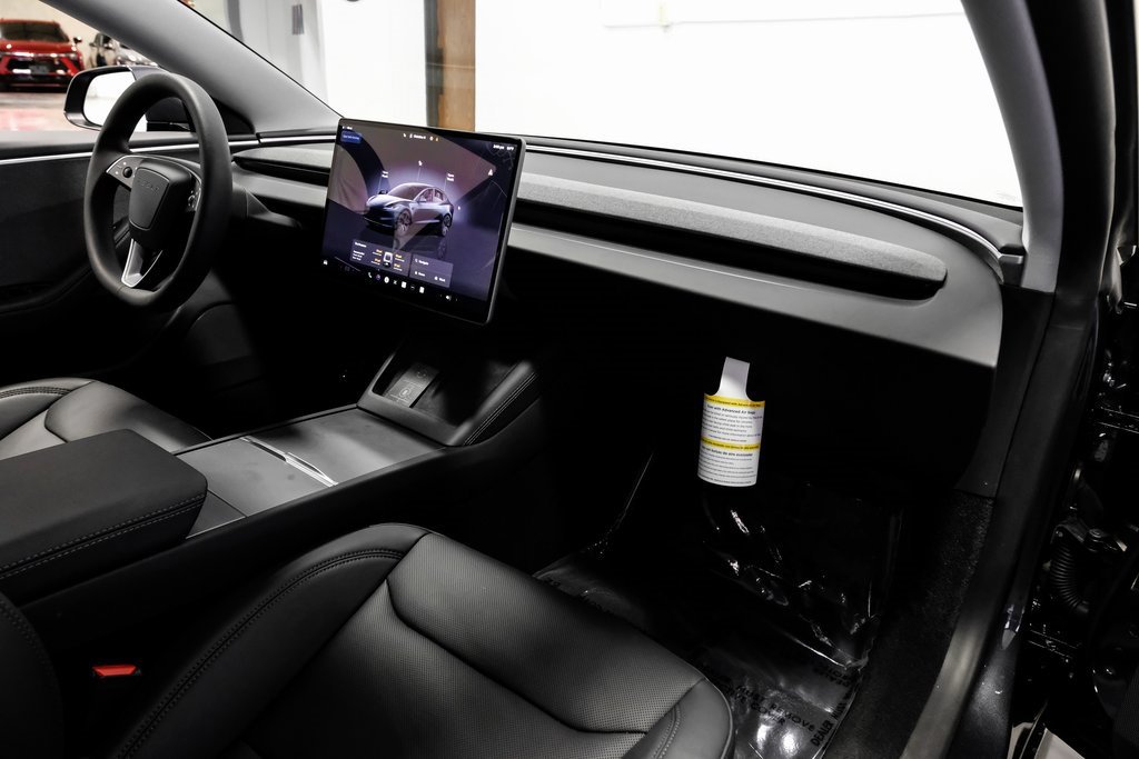 Used 2025 Tesla Model 3 Long Range image 15