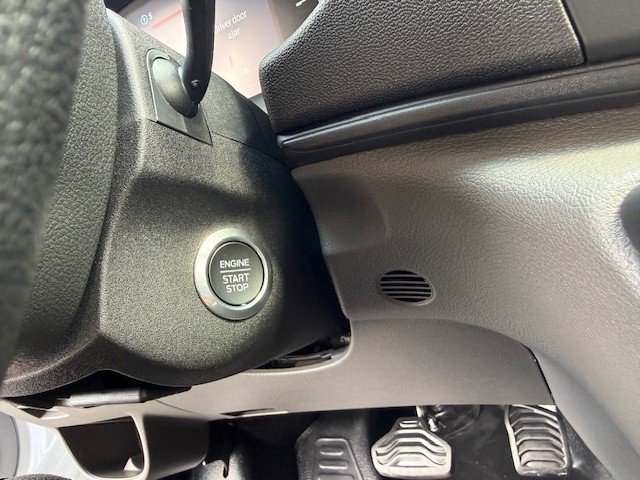 New 2026 Ford Transit 250 148 Medium Roof RWD image 16