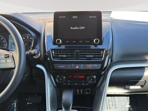 Used 2024 Mitsubishi Eclipse Cross AWD image 11