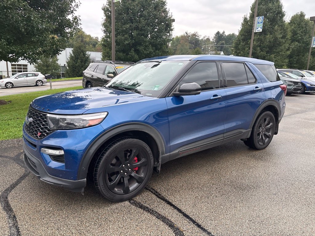 Used 2022 Ford Explorer ST w/ Equipment Group 401A AWD/4WD image 3