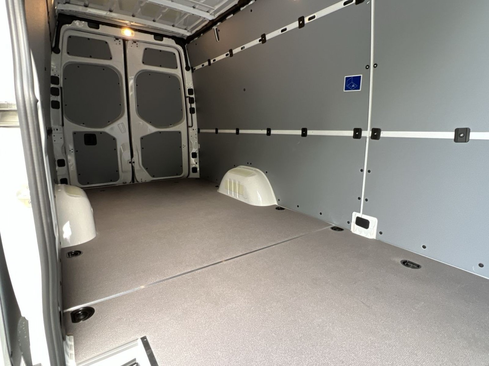 New 2025 Mercedes-Benz Sprinter 2500 image 24