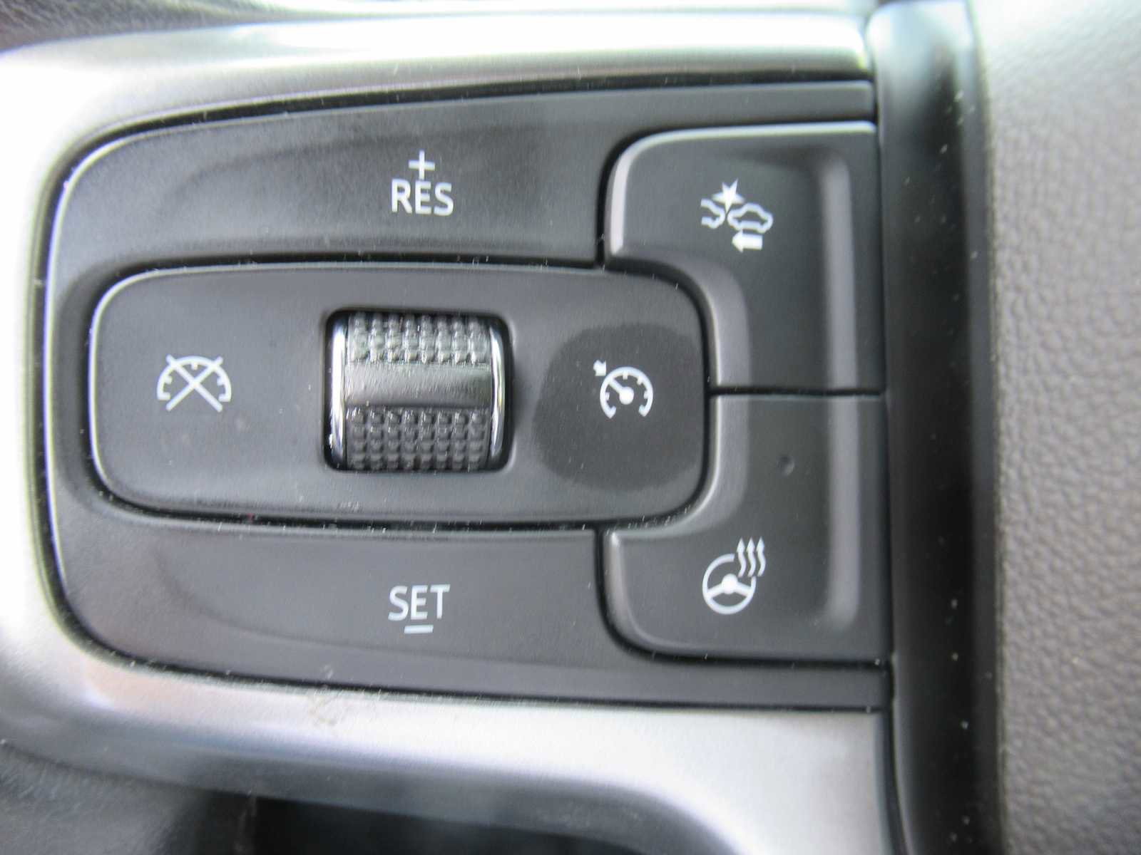 Used 2021 Chevrolet Silverado 1500 LTZ w/ LTZ Premium Package image 31