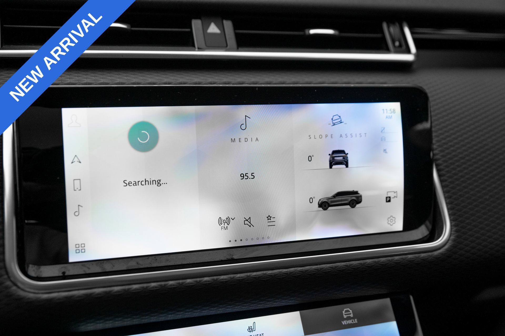 Used 2022 Land Rover Range Rover Velar R-Dynamic S AWD/4WD image 21