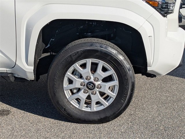 Used 2024 Toyota Tacoma SR5 image 10