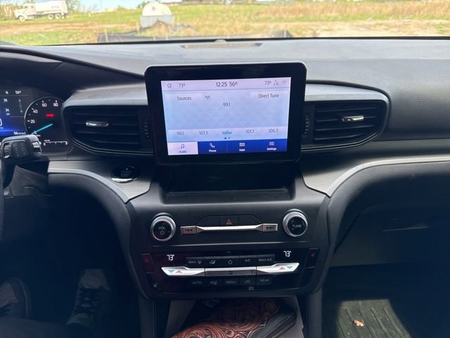 Used 2020 Ford Explorer XLT image 12