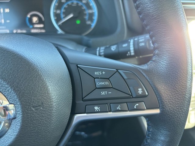 Used 2018 Nissan Leaf SL image 39