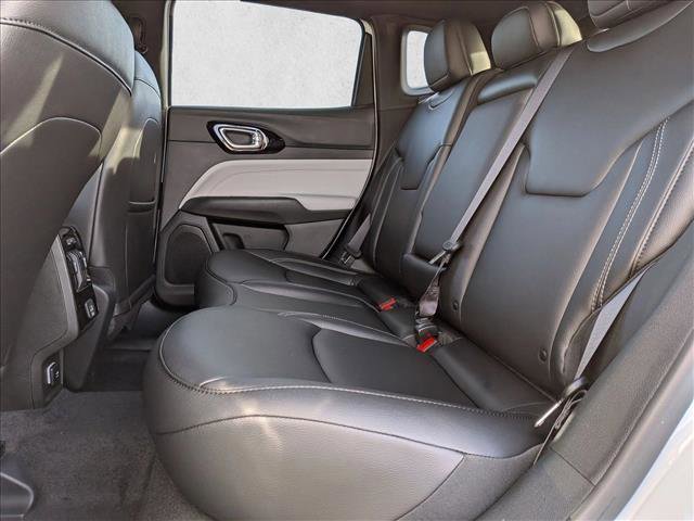 New 2026 Jeep Compass Limited image 16