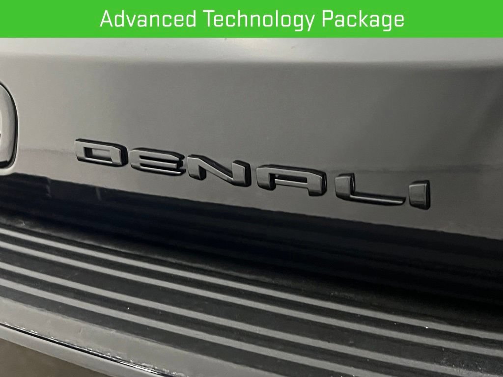 Certified 2023 GMC Yukon XL Denali Ultimate AWD/4WD image 8