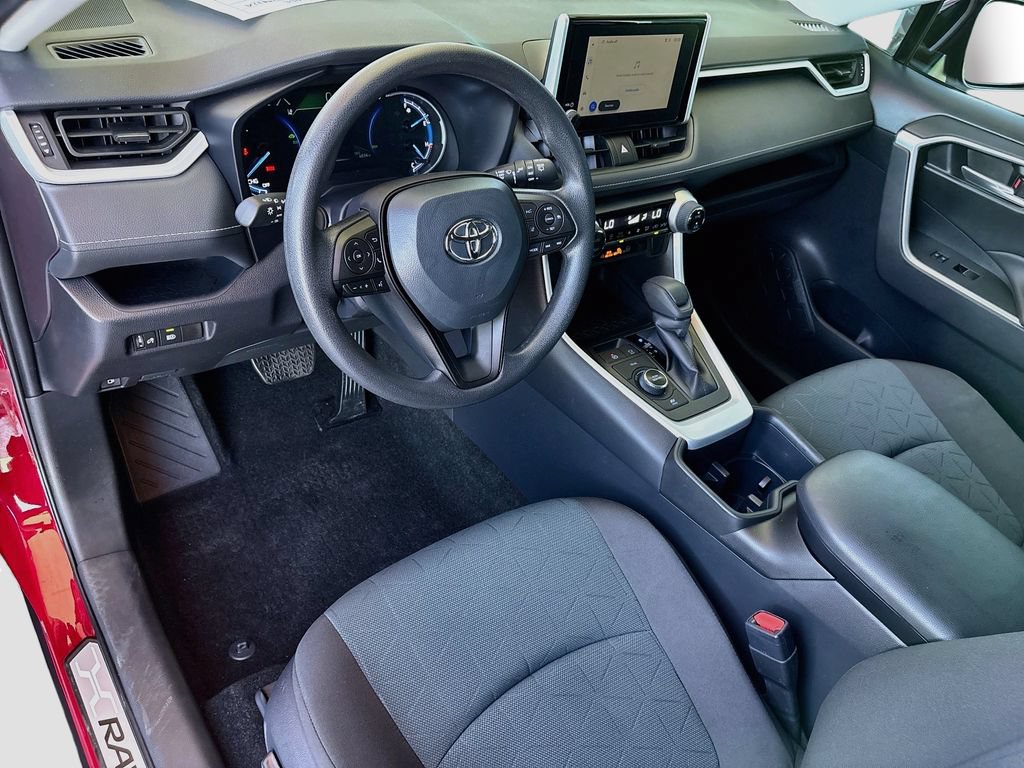 Certified 2025 Toyota RAV4 XLE AWD/4WD image 9