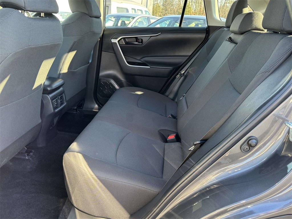 Used 2025 Toyota RAV4 LE image 16