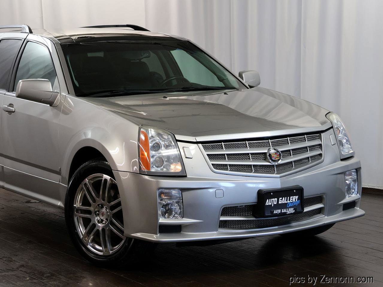 Used 2007 Cadillac SRX V8 w/ Utility Package image 2