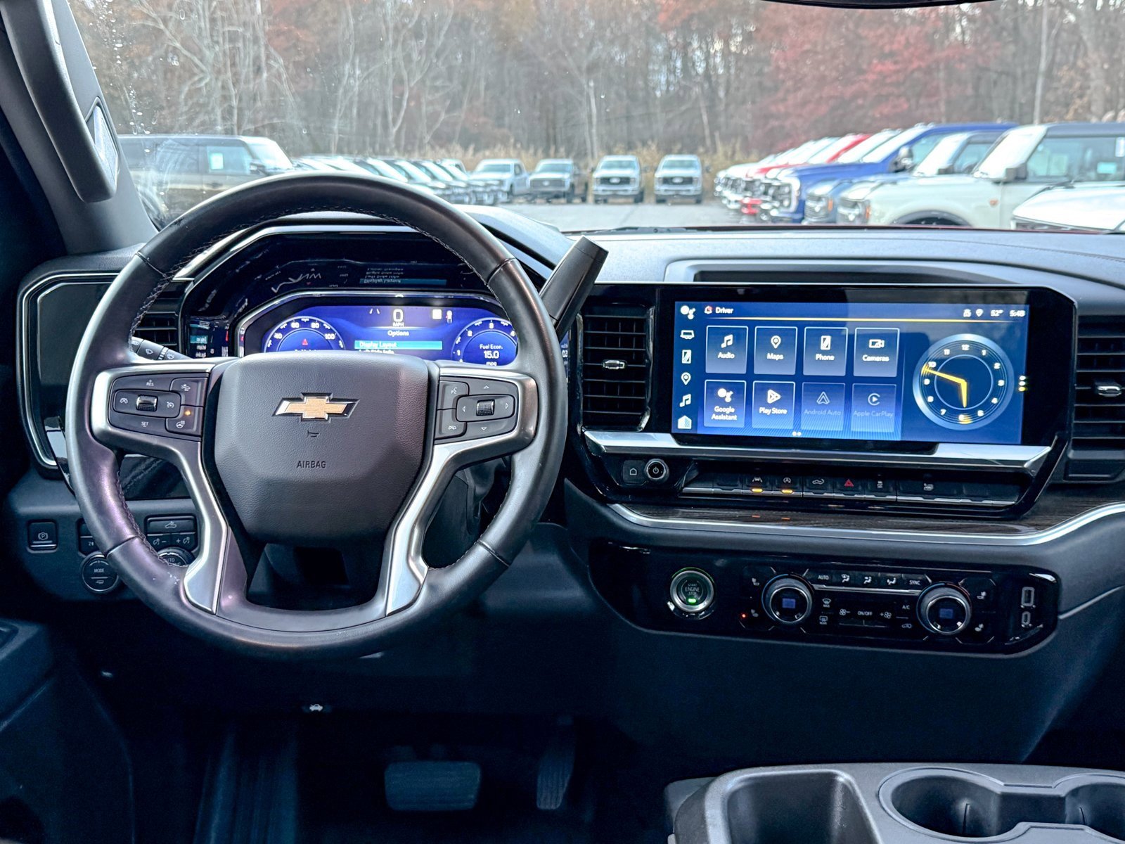 Used 2023 Chevrolet Silverado 1500 LT image 24