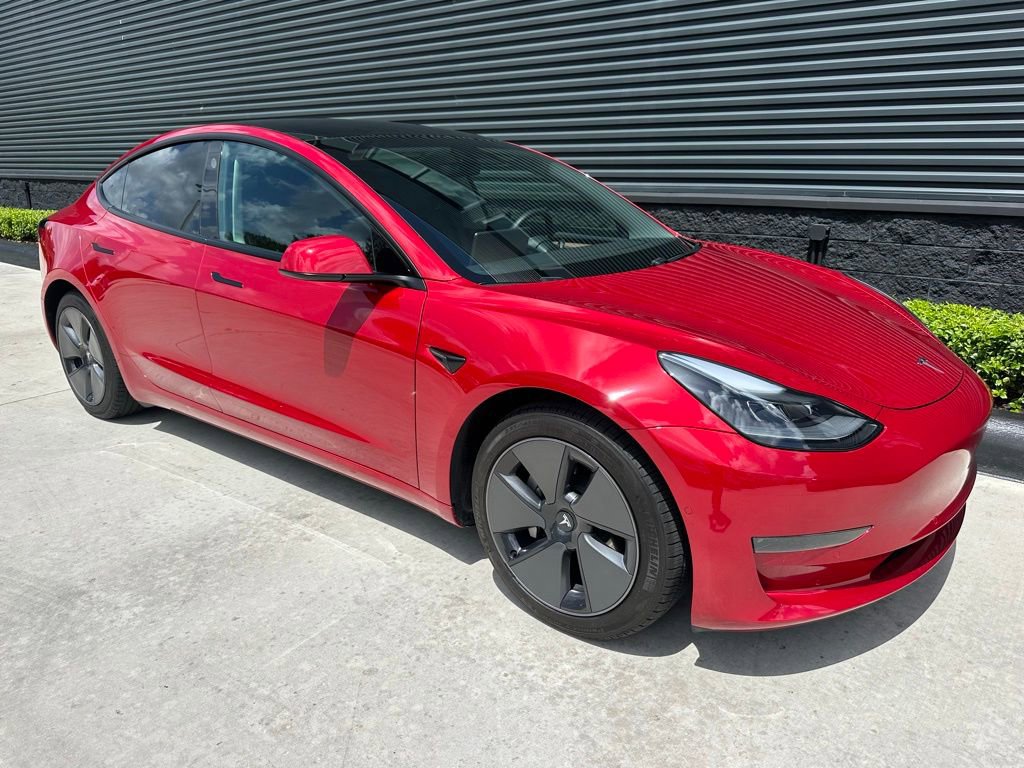 Used 2021 Tesla Model 3 Standard Range Plus RWD image 11