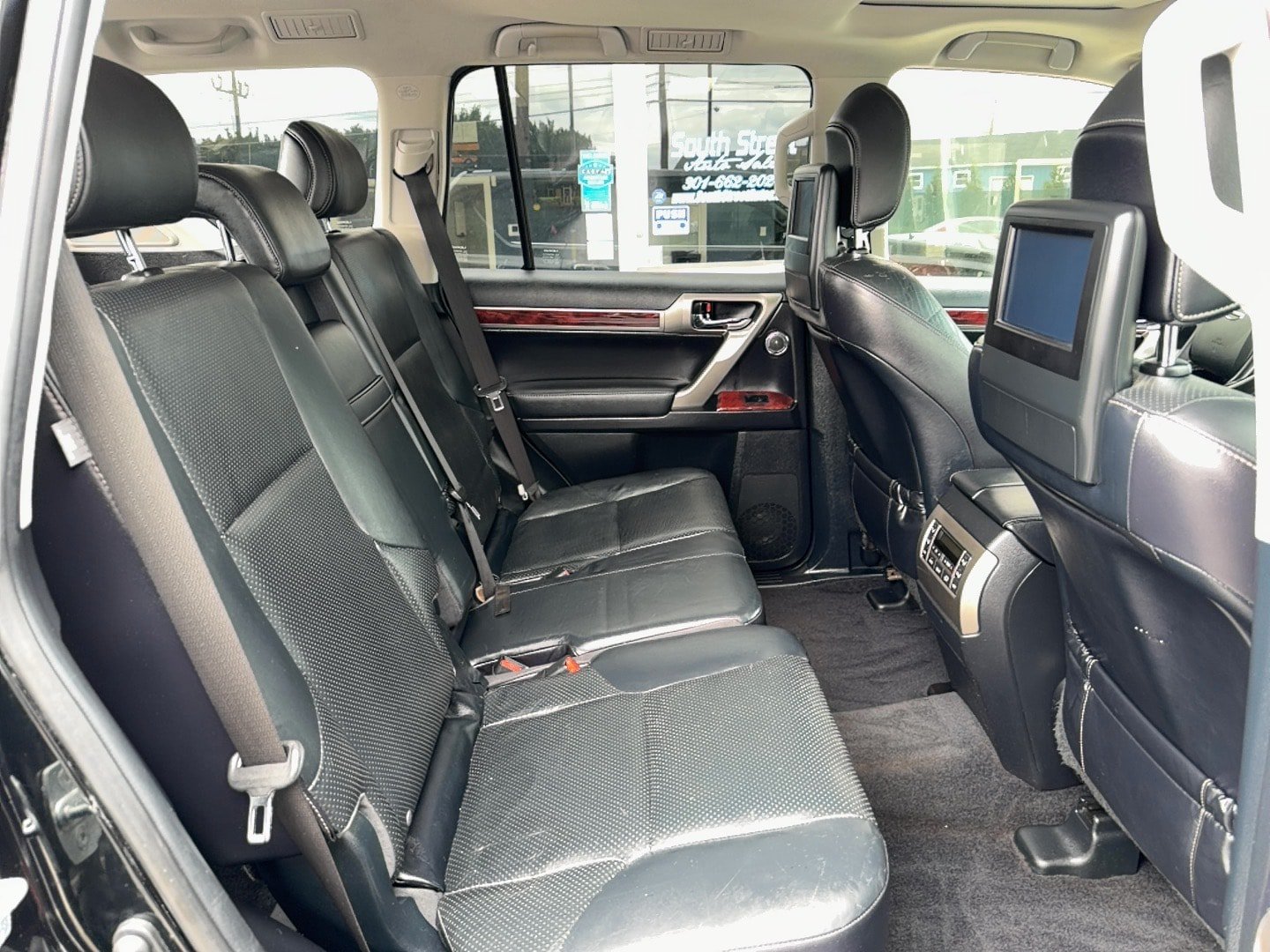 Used 2013 Lexus GX 460 AWD/4WD image 24